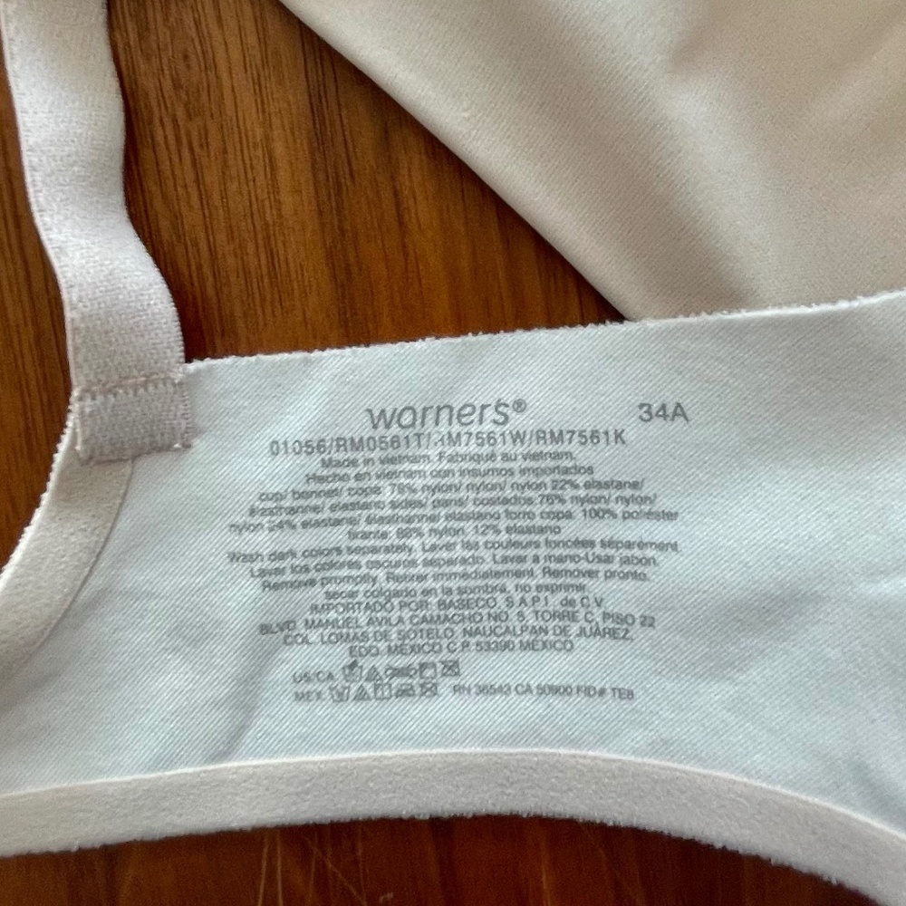 Warner's Wireless T-shirt bra- Cream color with Animal print-Size 34 A - Picture 4 of 4
